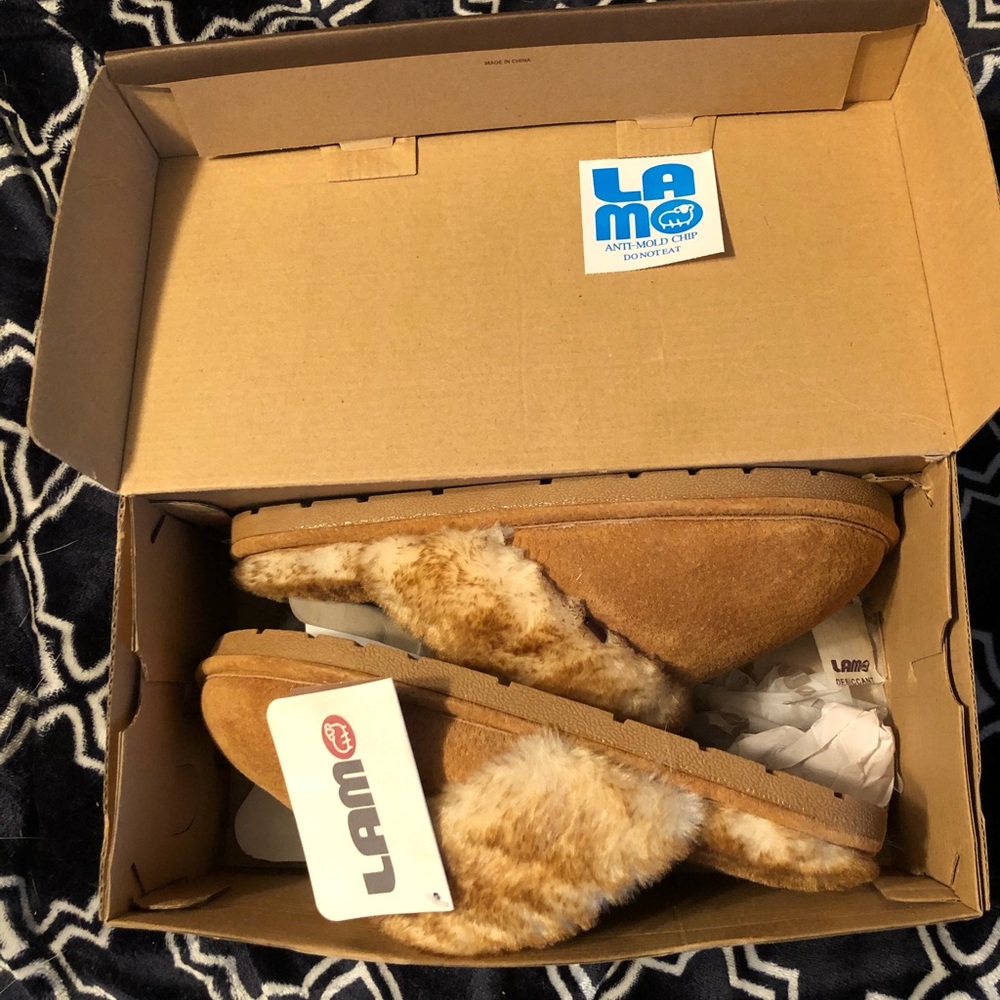 Slippers size medium